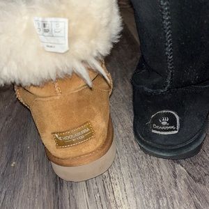 Tan kookaburra by Ugg Sold separately Black bear paw boots. 2 for 50 Any shoe